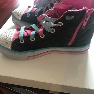 Sketchers Sneakers